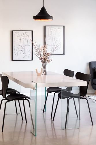 Table design bois blanc et verre trempé Rosenka 140 cm - Photo n°2; ?>
