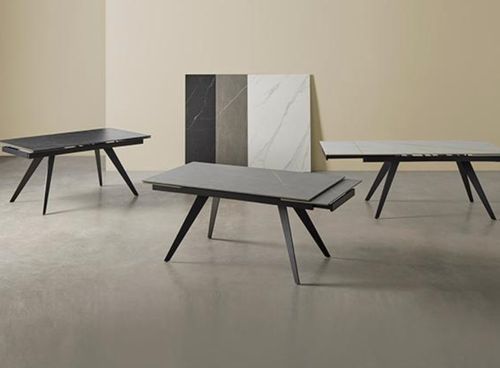 Table rectangulaire extensible plateau porcelaine et pieds métal noir Konty - Photo n°2; ?>