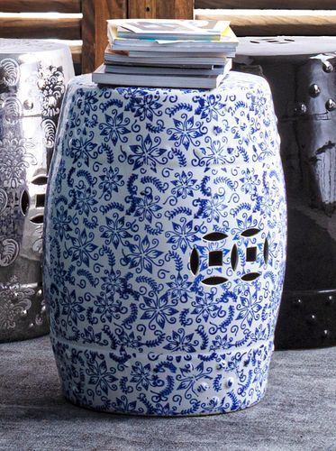 Tabouret céramique blanc et bleu avec motifs Saphy - Lot de 2 - Photo n°2; ?>