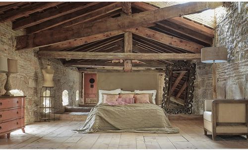 Tête de lit pin massif et velours marron Faya 180 cm - Photo n°3; ?>