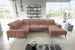 Canapé panoramique design tissu rose têtières angle gauche avec accoudoir Stan 350 cm - Photo n°3