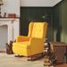 Fauteuil avec pieds à bascule en bois d'hévéa Jaune Velours - Photo n°1