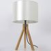 Lampe de table tissu blanc et pieds bois clair Dannew - Photo n°3