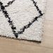 Tapis shaggy à poils longs moderne crème et noir 160x160 cm - Photo n°4