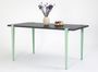 Petite table à manger bois anthracite et pieds acier vert menthe Bazika 150 cm