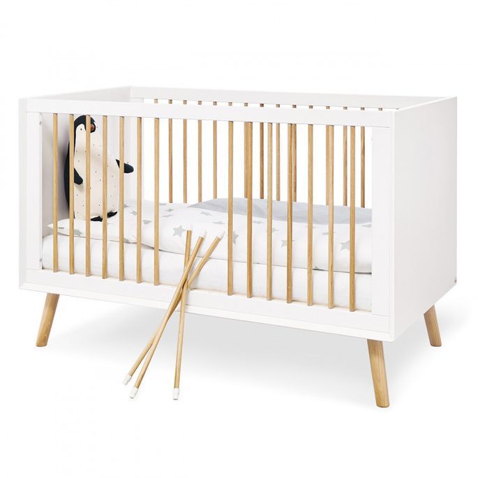 Chambre Bebe 2 Pieces Laque Blanc Et Bois Clair Edge 70x140 Cm Lestendances Fr