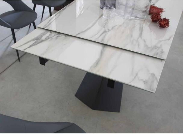 Table extensible 160/240 cm céramique blanc marbre brillant et pieds métal noir Kylane - Photo n°2