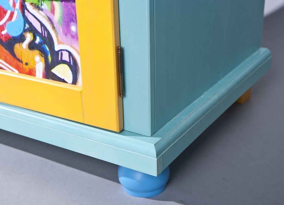 Armoire 2 portes pin massif bleu imprimé Graffiti Fitti - Photo n°4
