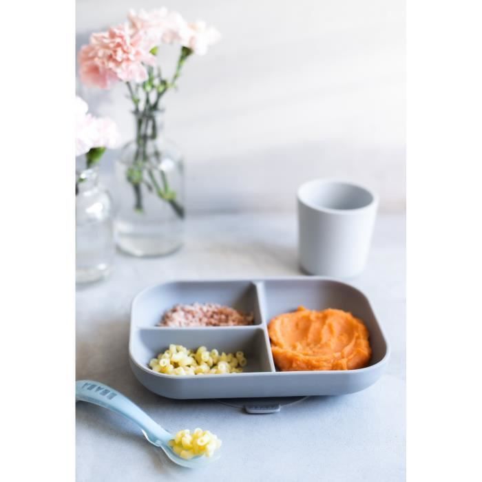 BEABA Set Repas Bébé, Avec Ventouse, Anti dérapant, Assiette Silicone Compartimentée + Cuillere, Sain et Durable, Gris - Photo n°5