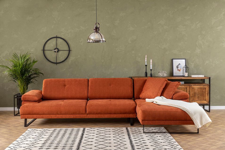 Canapé d'angle droit moderne tissu doux orange pieds métal noir Kustone 274 cm - Photo n°6