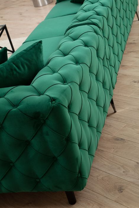 Canapé d'angle gauche capitonné velours vert et pieds chromés Herakles 270 cm - Photo n°4
