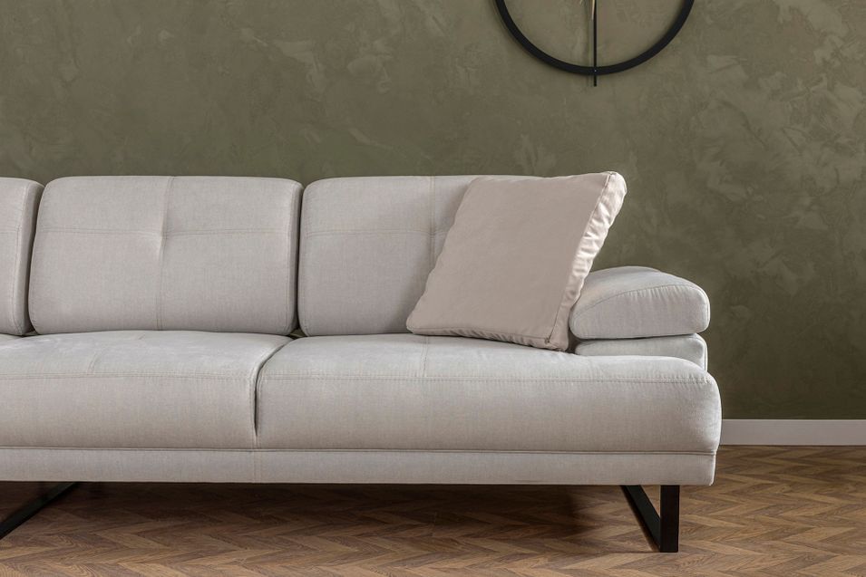Canapé d'angle gauche moderne tissu doux beige clair pieds métal noir Kustone 274 cm - Photo n°9