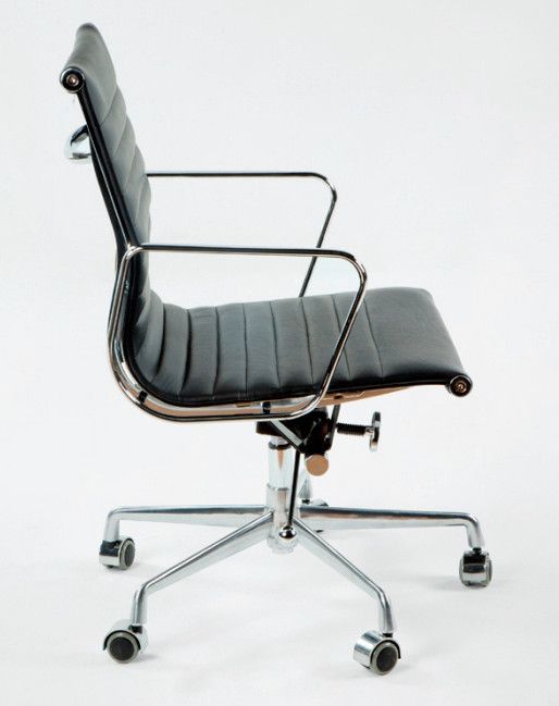 Chaise de bureau avec accoudoirs cuir noir et métal chromé Italo - Photo n°2