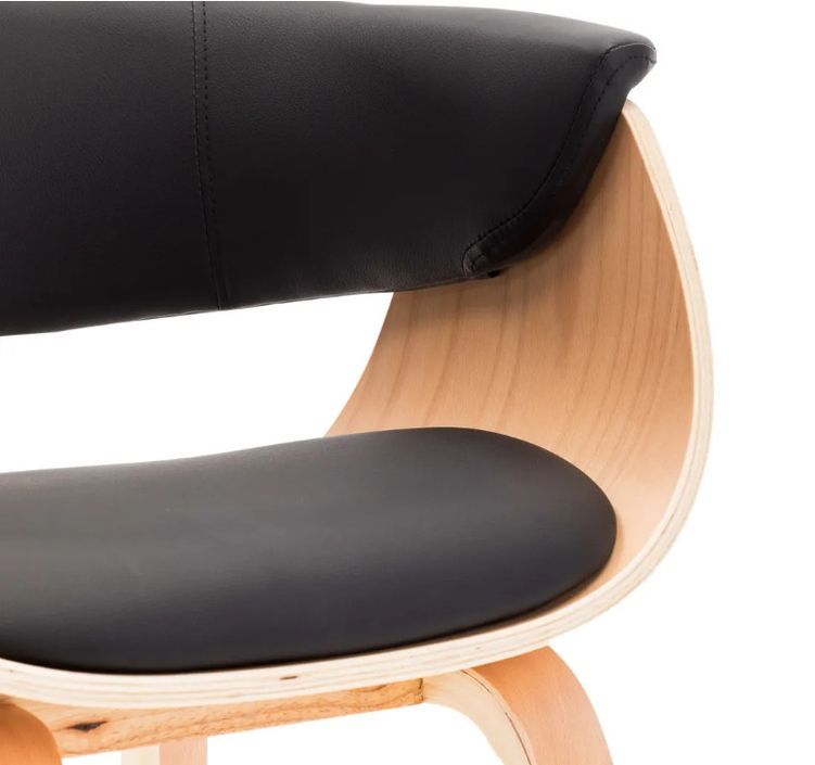 Chaise de salle à manger bois clair courbé et similicuir noir Kobaly - Photo n°5