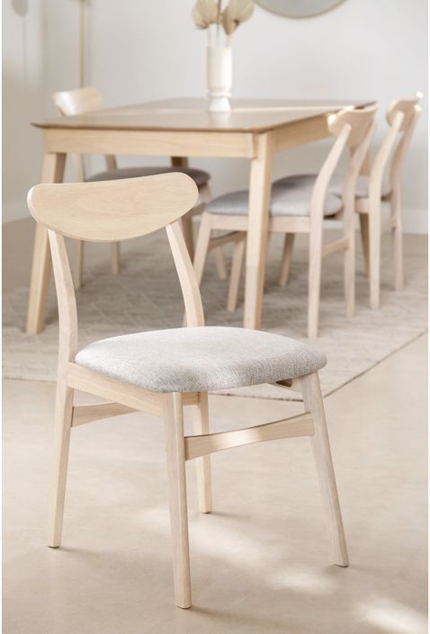 Chaise en bois blanchi et tissu gris clair Klouda - Photo n°4