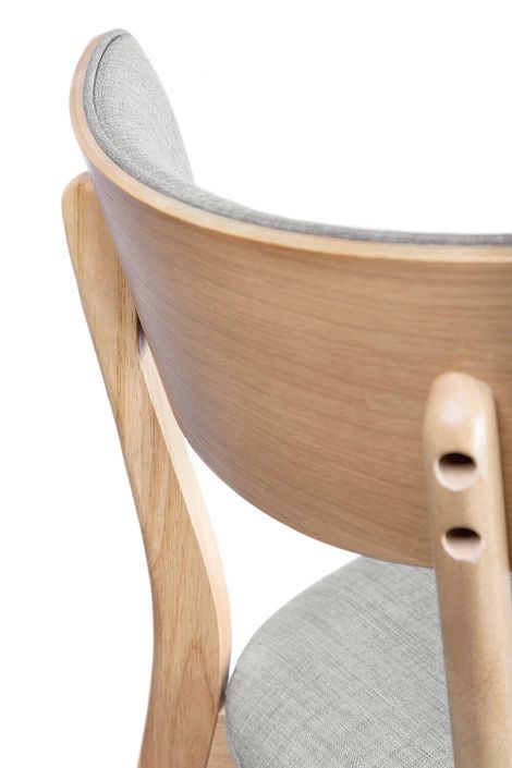 Chaise en bois de chêne et tissu gris clair Bonka - Photo n°8