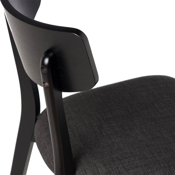 Chaise en bois massif noir et tissu noir Reka - Photo n°6