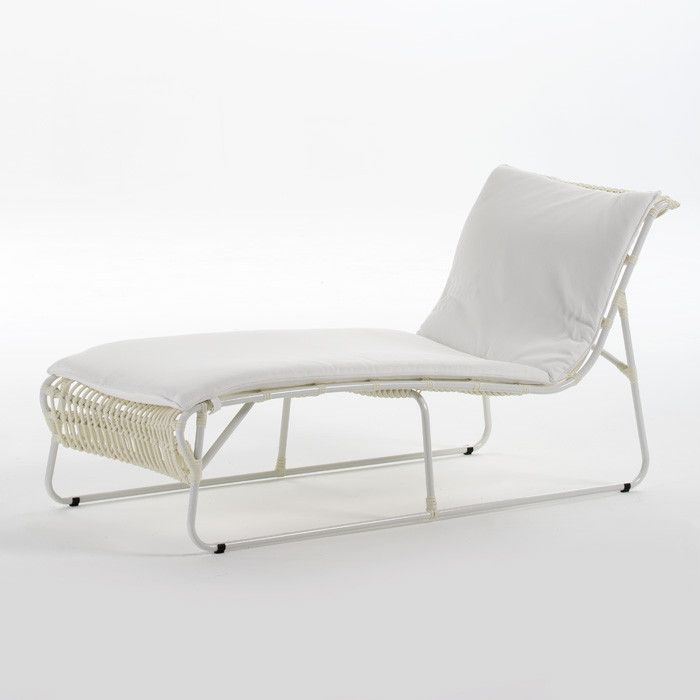 Chaise longue avec coussin rotin synthétique et métal blanc Cassia - Photo n°1