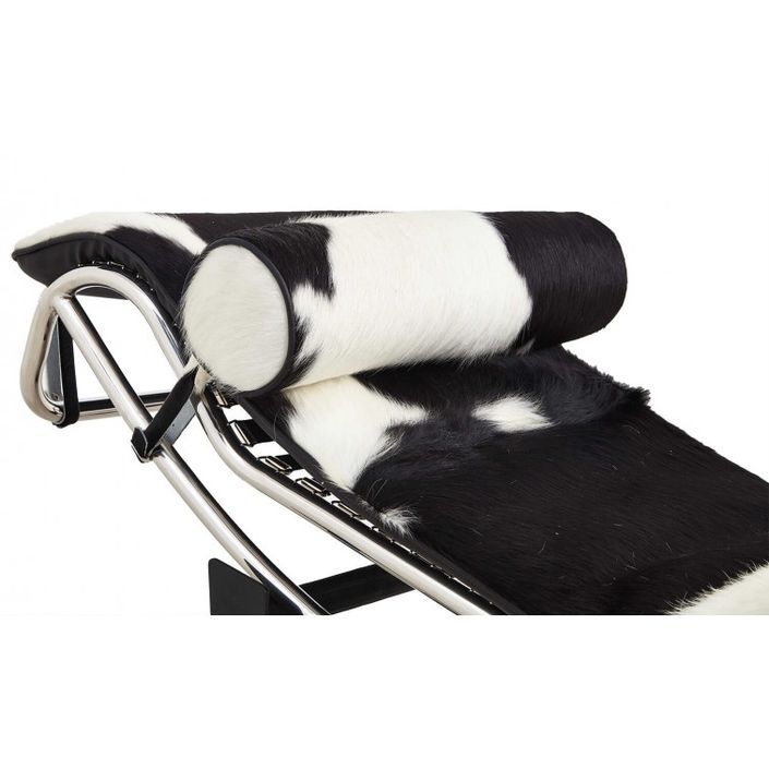 Chaise longue en peau de poney noir et blanc - Photo n°4