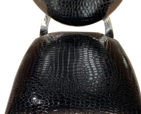 Chaise médaillon simili cuir noir effet croco et pieds métal argenté effet miroir Arel - Lot de 4 - Photo n°3