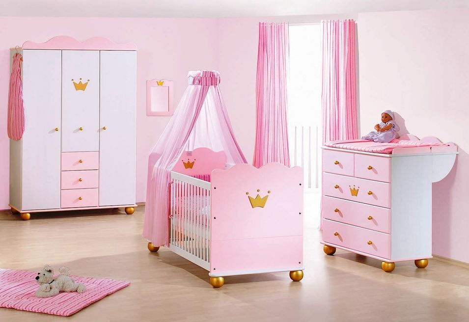 Chambre bébé 3 pièces pin massif blanc et rose Prinzessin Karolin - Photo n°1