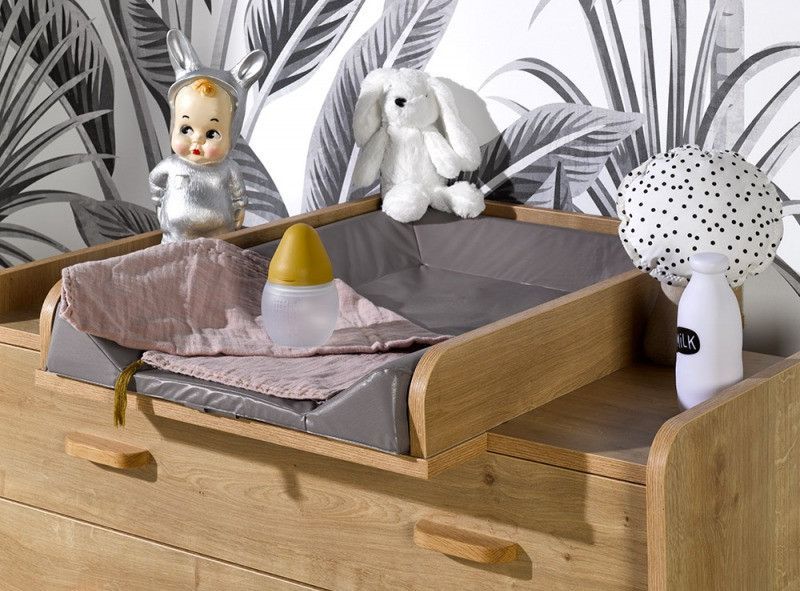 Chambre bébé Caprice lit évolutif 70x140 cm et commode avec plan à langer bois chêne clair - Photo n°7