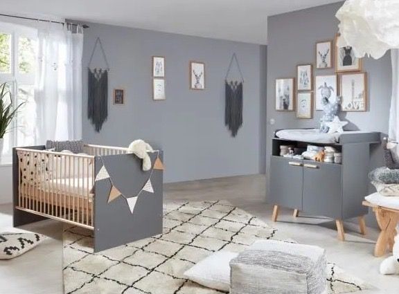 Chambre bébé Mathys Lit 70 x 140 cm avec commode à langer gris et chêne - Photo n°1