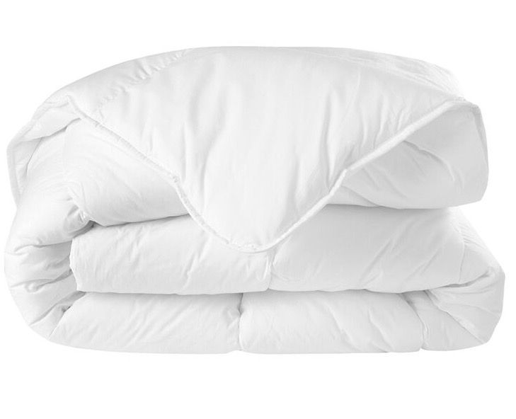 Couette chaude naturelle en duvet 350g – Confort et douceur naturelle - Photo n°1