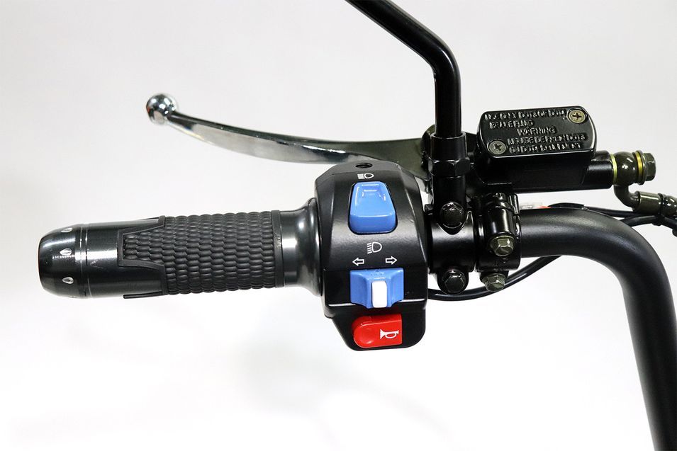 Cruzer V2 1500W lithium noir 8 pouces scooter électrique homologué - Photo n°11