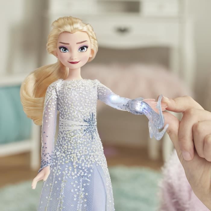 Disney La Reine des Neiges 2  Poupee Princesse Disney Elsa électronique - 27 cm - Photo n°4