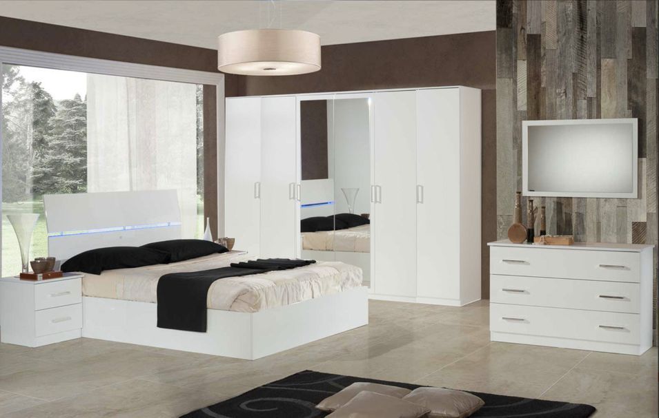 Grande armoire de chambre moderne 6 portes battantes bois blanc laqué et miroir Mona 272 cm - Photo n°2