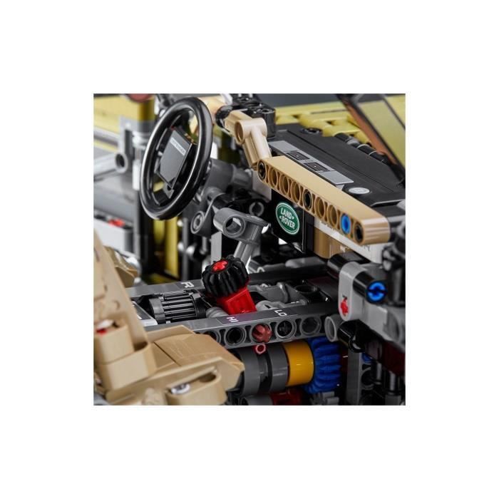 LEGO TECHNIC 42110 Land Rover Defender - Photo n°6