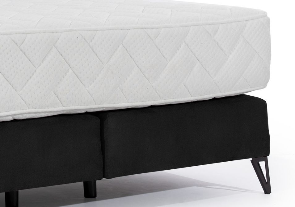 Lit continental velours noir Tiempo avec matelas 30 cm en latex et pied métal noir - Photo n°4