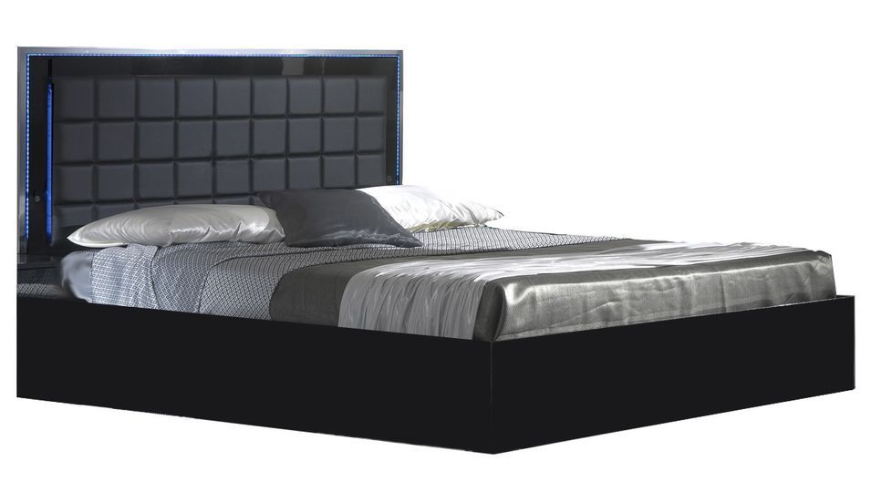 Lit design avec coffre bois noir laqué et tête de lit capitonnée simili cuir noir avec Led Turin - Photo n°1