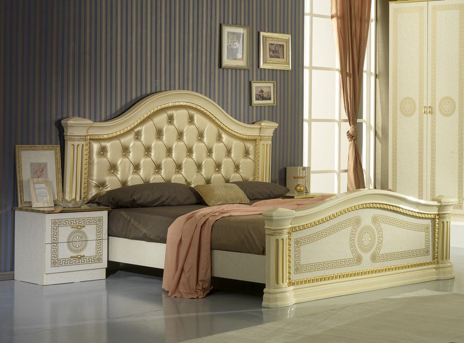 Lit design laqué beige tête de lit capitonnée simili cuir beige Savana 160x200 cm - Photo n°2