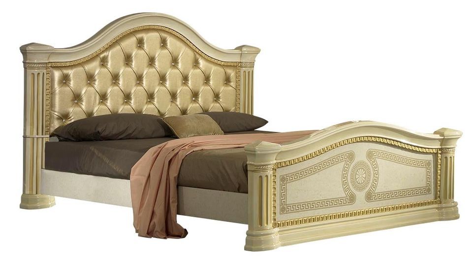 Lit design laqué beige tête de lit capitonnée simili cuir beige Savana 180x200 cm - Photo n°1
