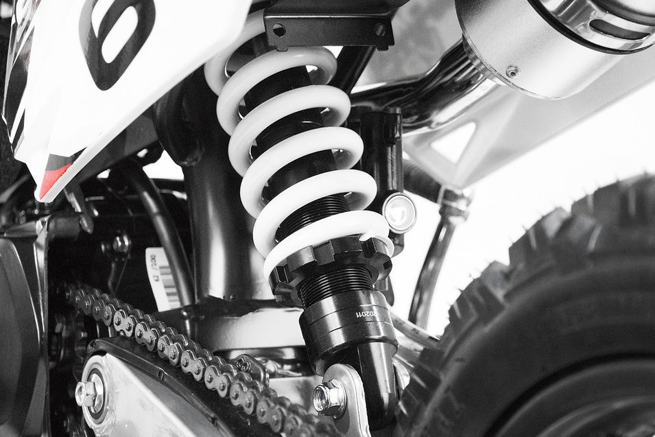 Moto ado 125cc Krazo 4 temps 14/12 e-start automatique rouge - Photo n°7