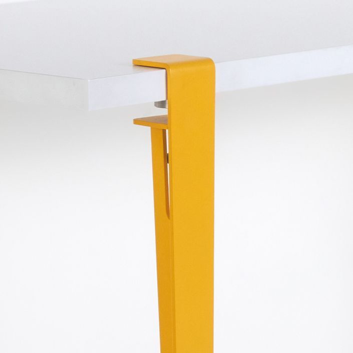Petite table à manger bois blanc et pieds acier jaune Bazika 150 cm - Photo n°5