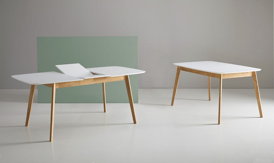 Petite table rectangulaire extensible blanc brillant et pieds naturel Askin 120 à 150 cm - Photo n°3