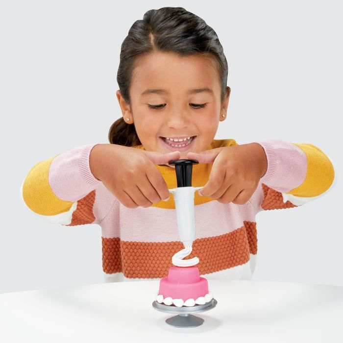 Play-Doh Kitchen, Le Gâteau d'anniversaire avec 5 pots de pate a modeler - Photo n°4