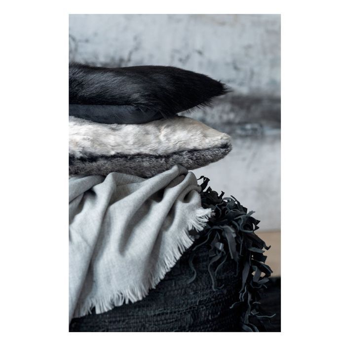 Pouf carré crochet et cuir noir Liath - Photo n°3