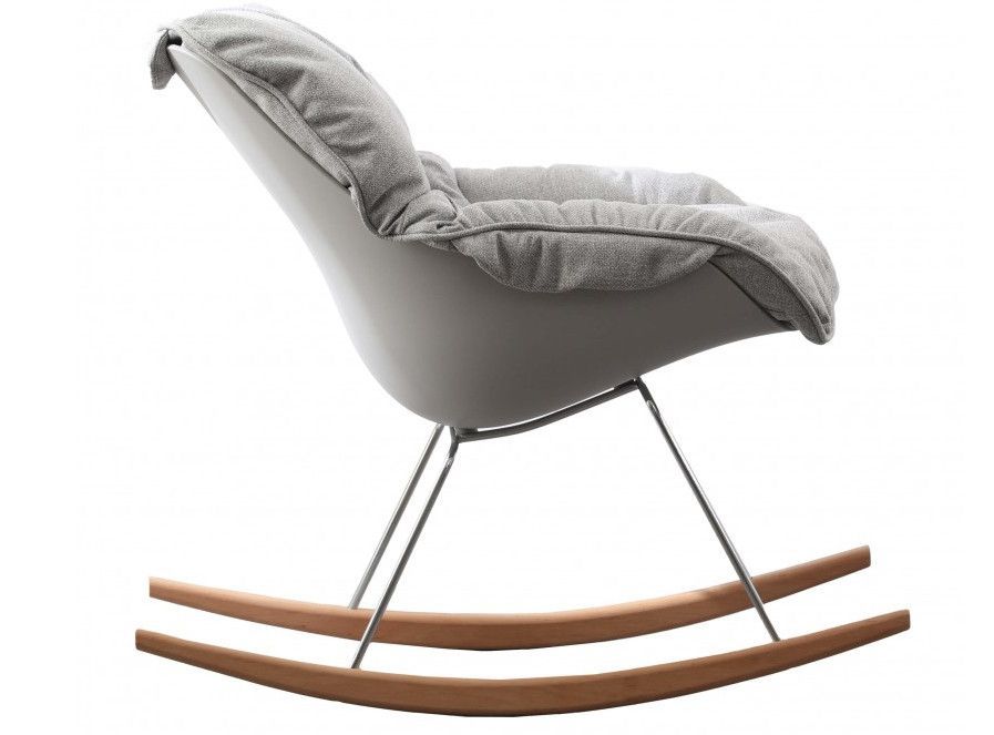 Rocking chair design tissu gris et bois clair Relaxo - Photo n°3