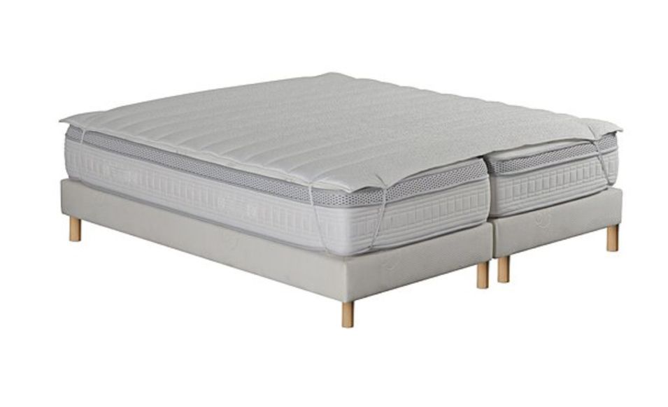 Surmatelas Wellness fibres creuses 4 cm - Confort doux et accueil moelleux - Photo n°6