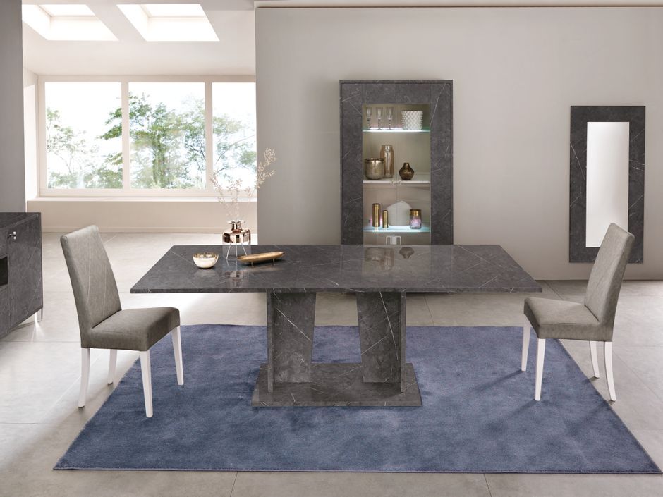 Table à manger rectangulaire extensible bois gris effet marbre vernis Botela 180 à 225 cm - Photo n°2