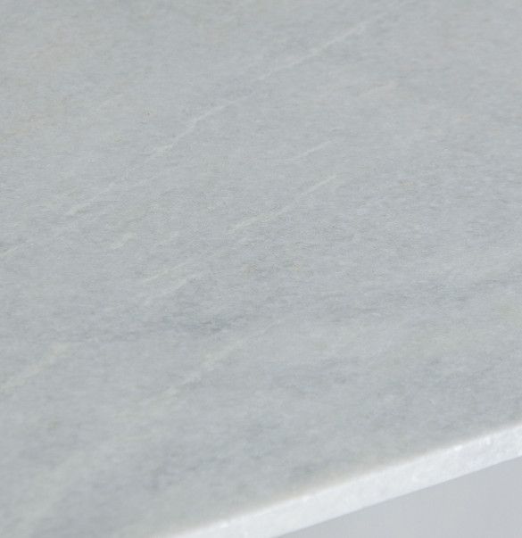 Table d'appoint carrée marbre blanc et pieds métal noir et doré Sacha - Photo n°4