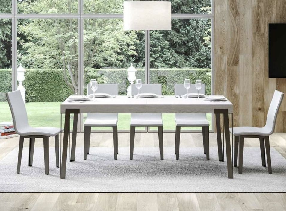 Table extensible blanc laqué et pieds métal anthracite L 180 à 284 cm Konta - Photo n°1