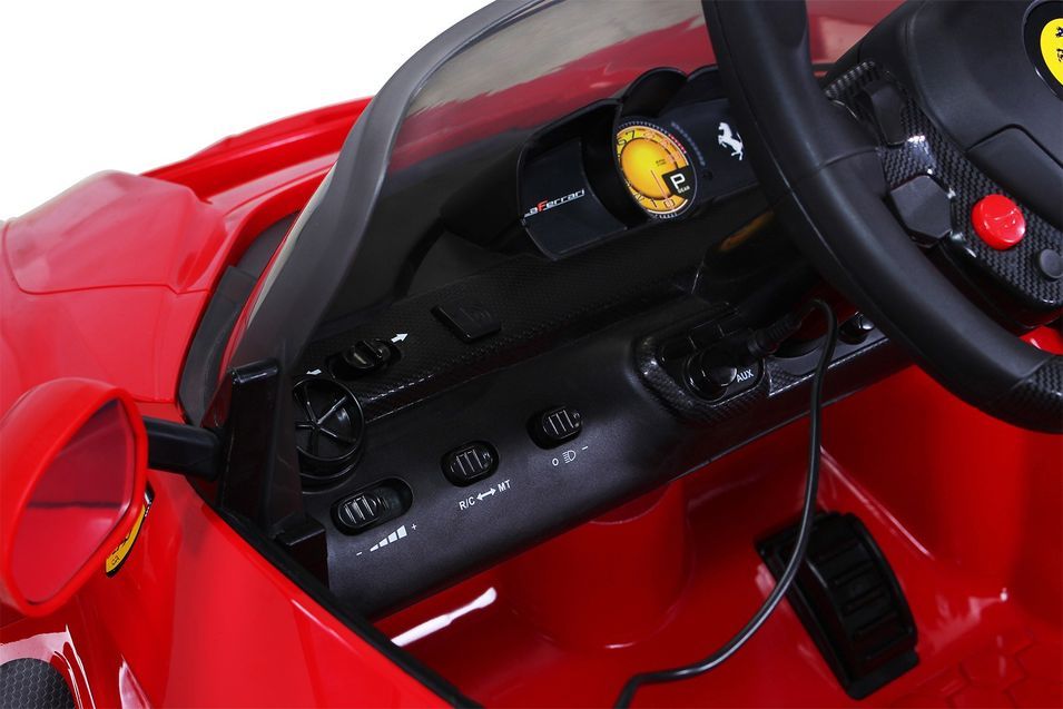 Voiture électrique Ferrari rouge - Photo n°8