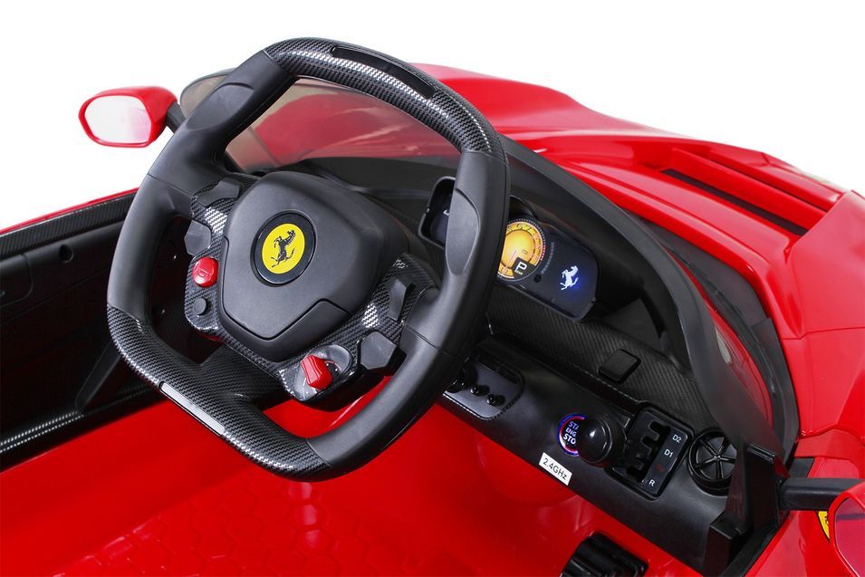 Voiture électrique Ferrari rouge - Photo n°10