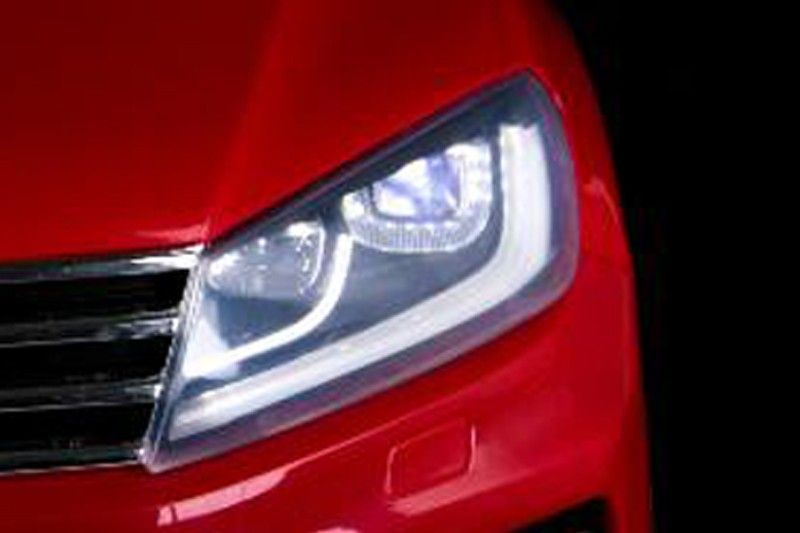 Voiture électrique Volkswagen Touareg rouge - Photo n°10