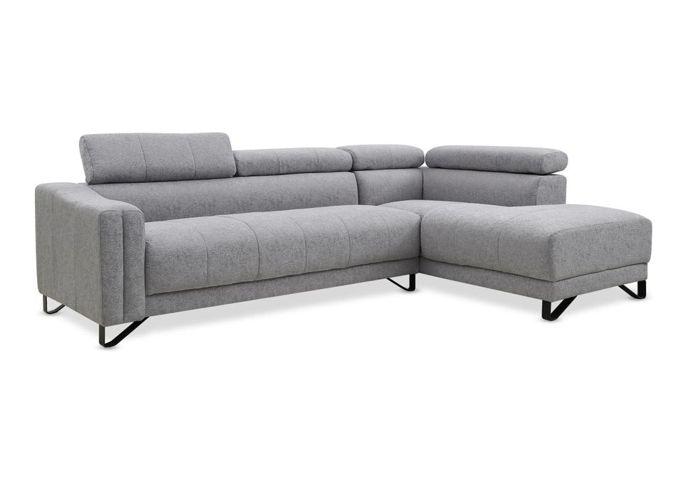 Canapé d'angle droit avec têtières tissu gris clair Apika 262 cm - Photo n°1